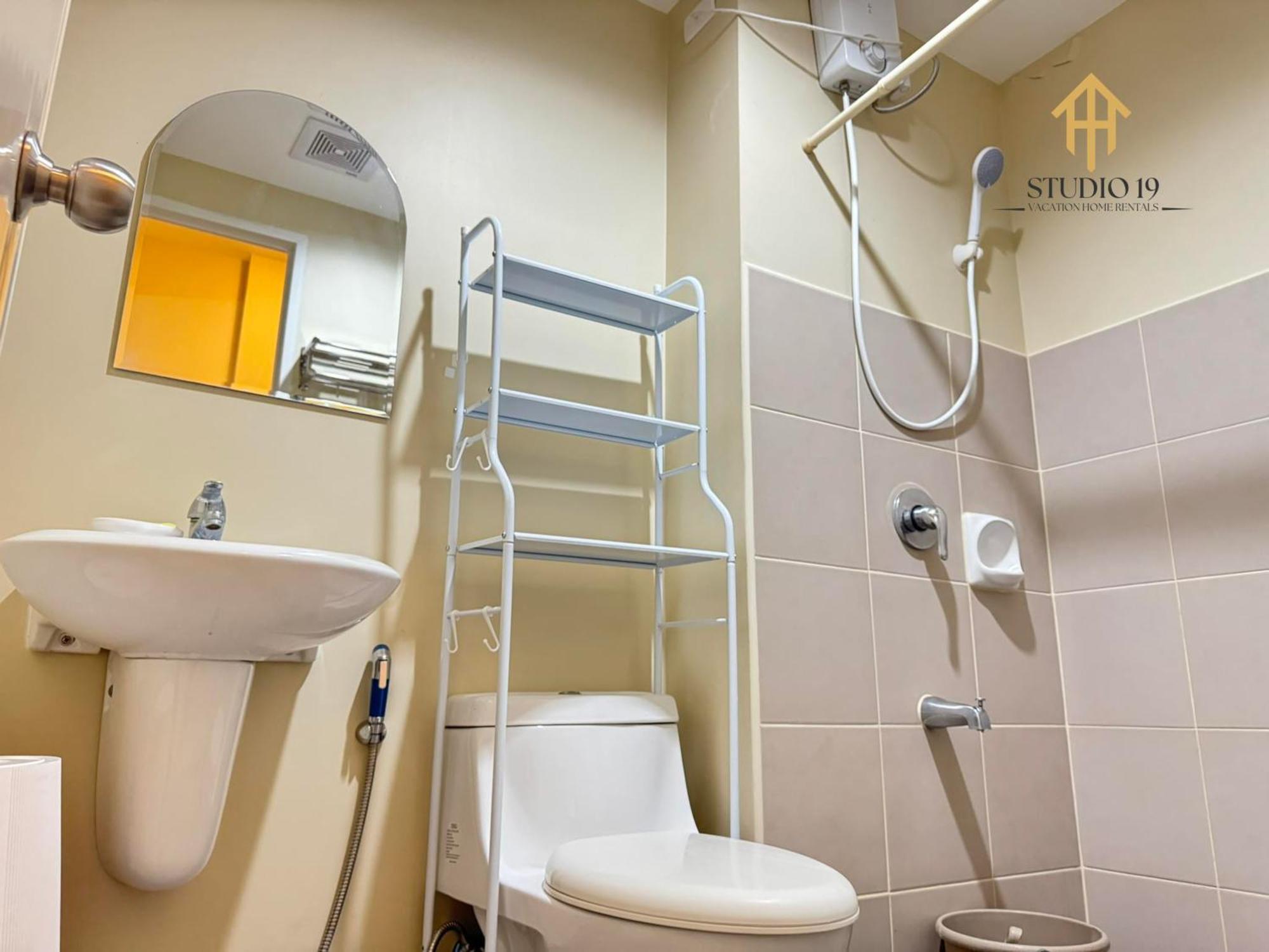 Modern Designed Studio Condo Near Ayala Centrio Cagayan de Oro Zewnętrze zdjęcie